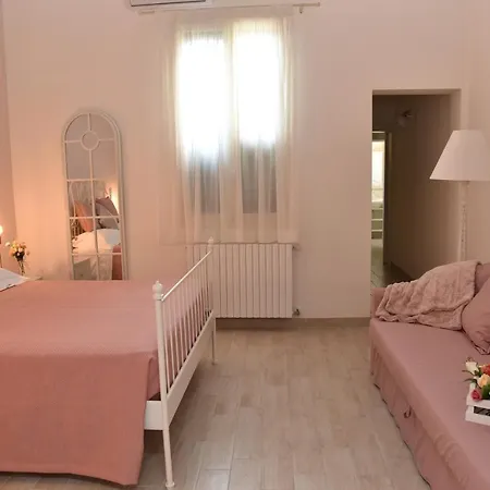 Ai Raggi Di Sole B&B 레체