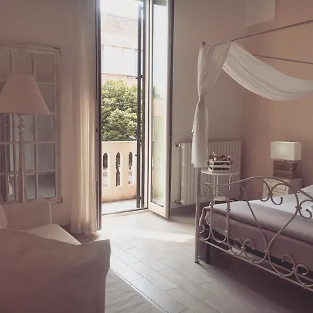 Ai Raggi Di Sole Bed & Breakfast