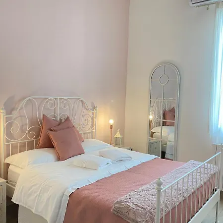 Couette-café Ai Raggi Di Sole Lecce