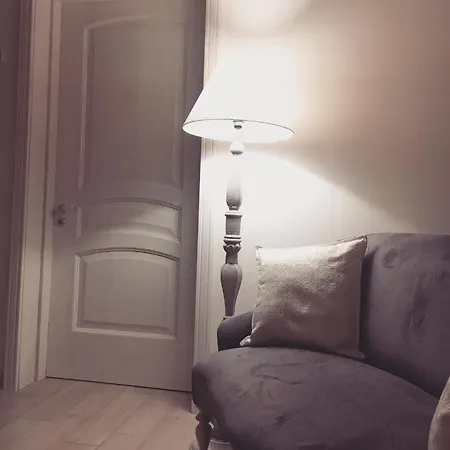 Ai Raggi Di Sole לינה וארוחת בוקר לצ'ה