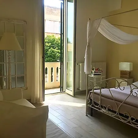 Ai Raggi Di Sole 4*