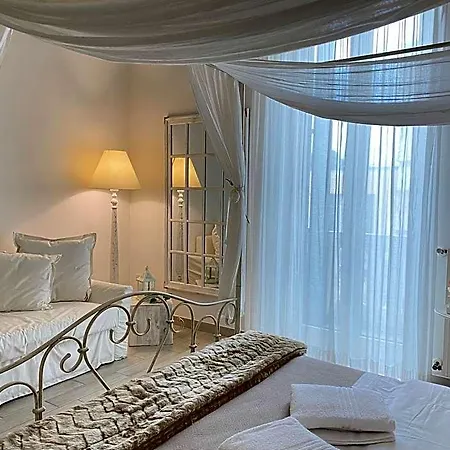 Ai Raggi Di Sole Bed & Breakfast 4*