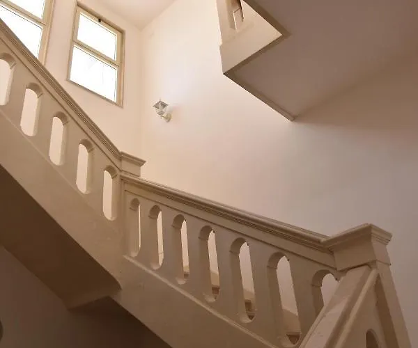 Ai Raggi Di Sole Bed & Breakfast